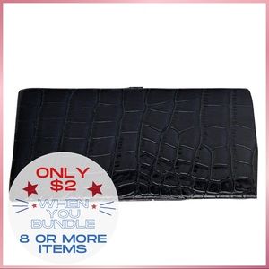 Harder case wallet with snap closure